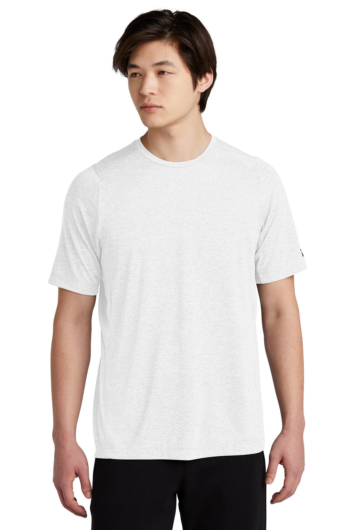 ☆New Era☆ Tech Gradient Graphic T-Shirt White 14679780 NEW ERA SPRAY GRAPHIC WHITE OVERSIZED T-SHIRT - Teneleven Store