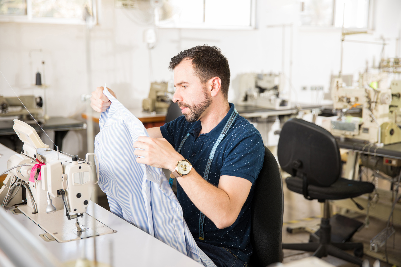 Advantages of Using Custom Work Shirts for Your Company
